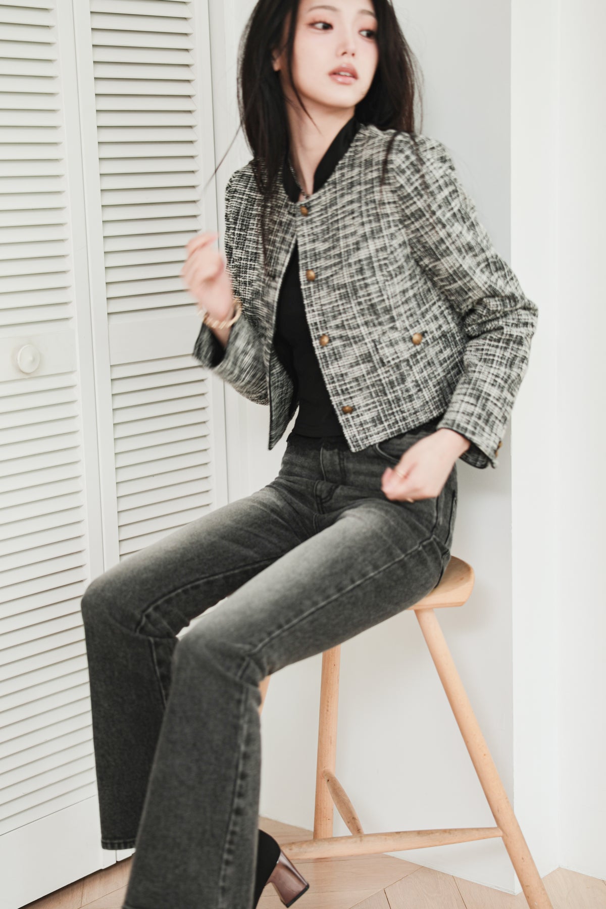 CROPPED TWEED JACKET - BLACK