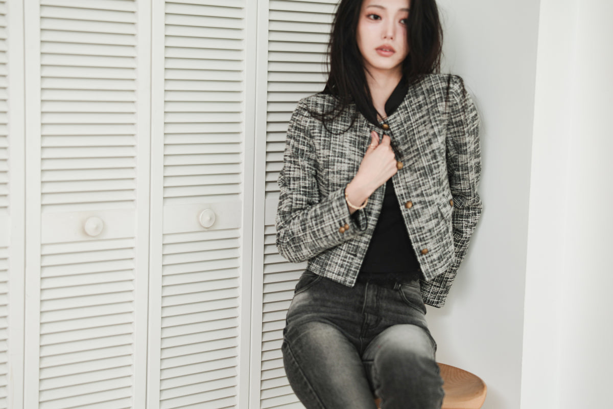 CROPPED TWEED JACKET - BLACK