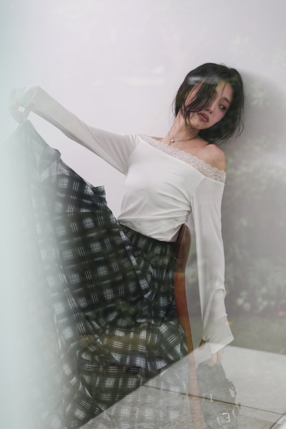 LACE OFF SHOULDER TOP - OFF WHITE
