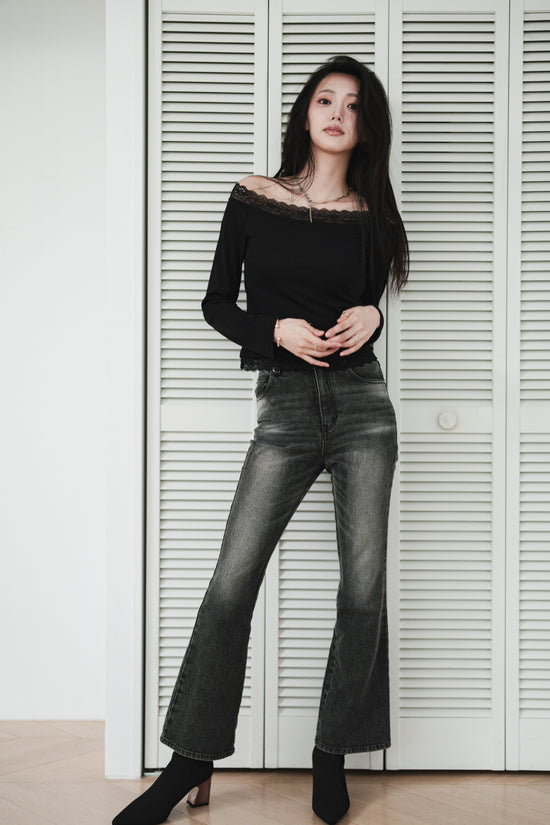 LACE OFF SHOULDER TOP - BLACK