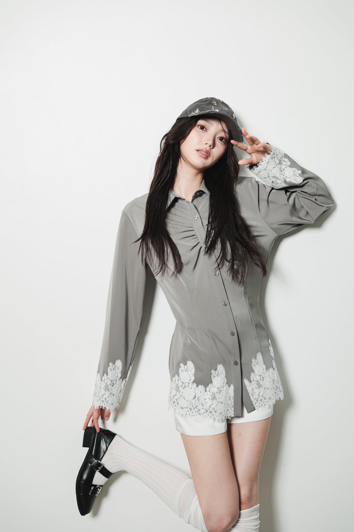 LACE TRIM SHIRT