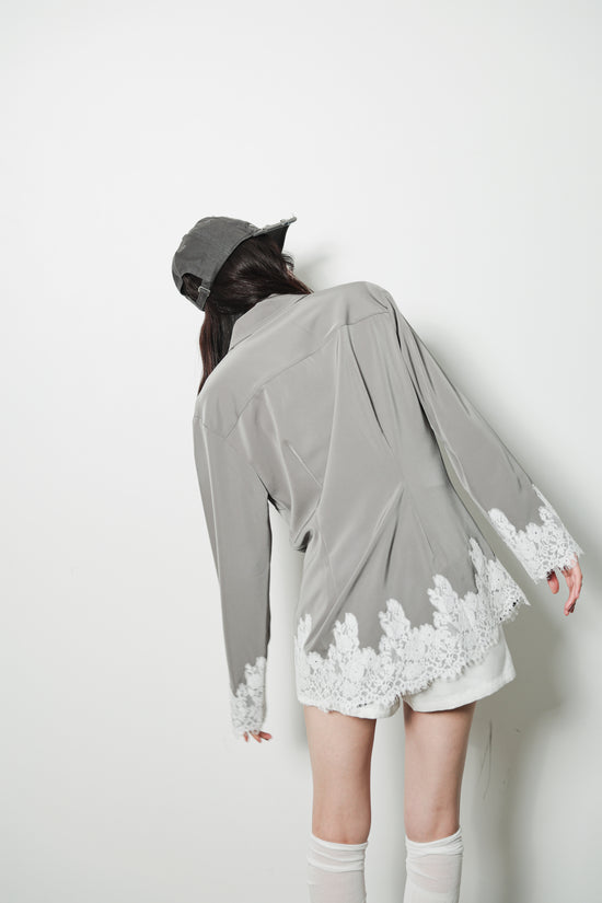 LACE TRIM SHIRT