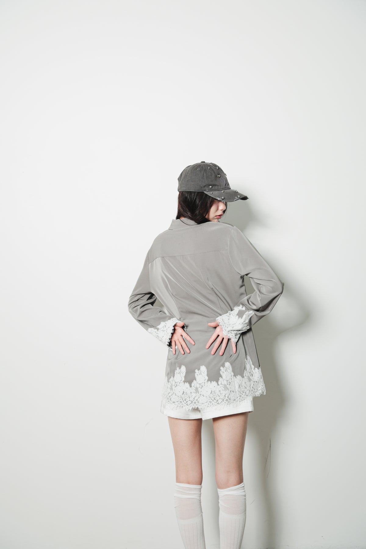 LACE TRIM SHIRT