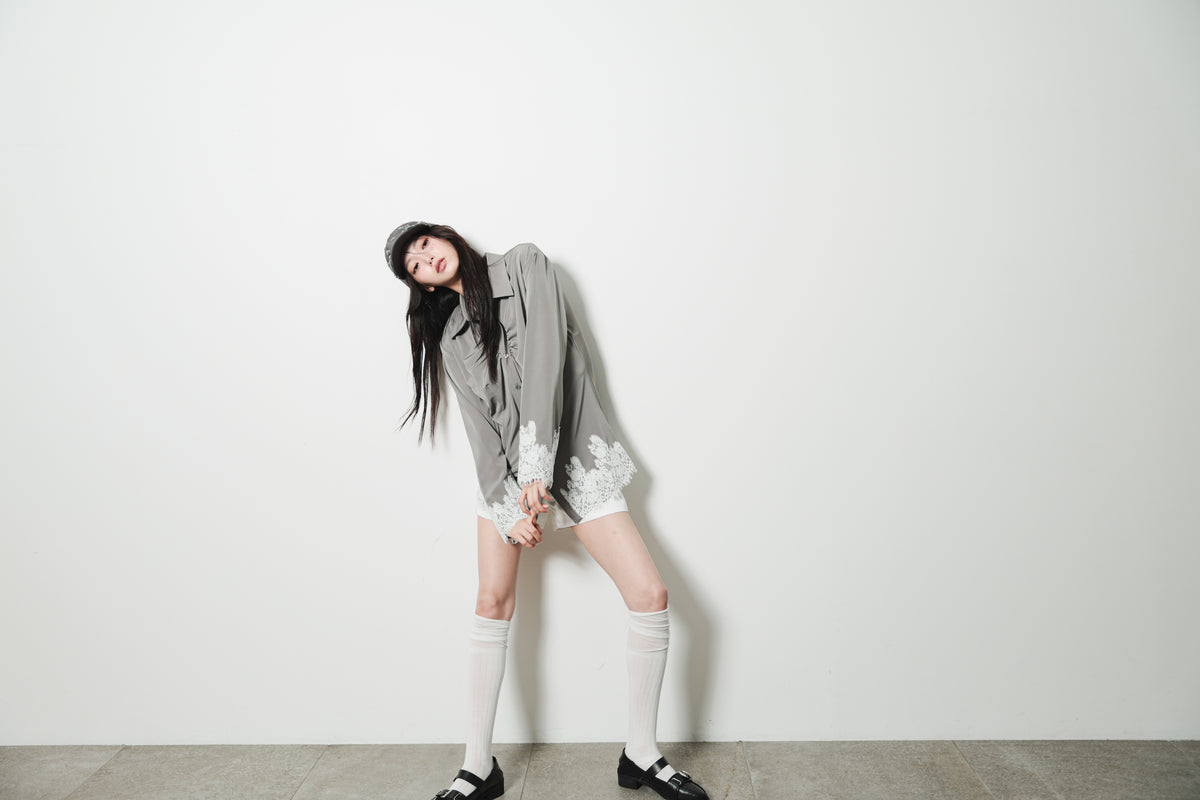 LACE TRIM SHIRT