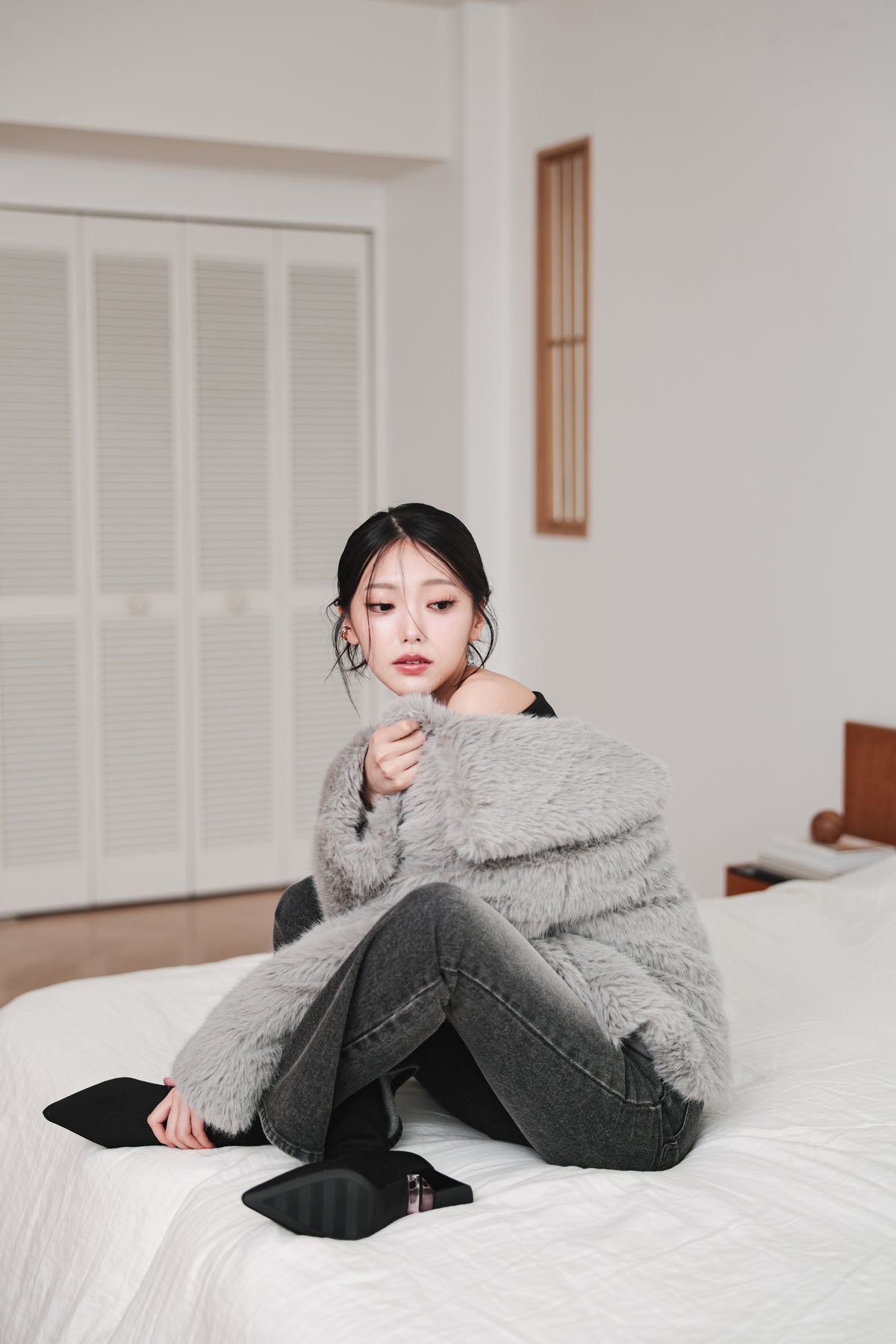 MIDI FAUX FUR COAT - GRAY