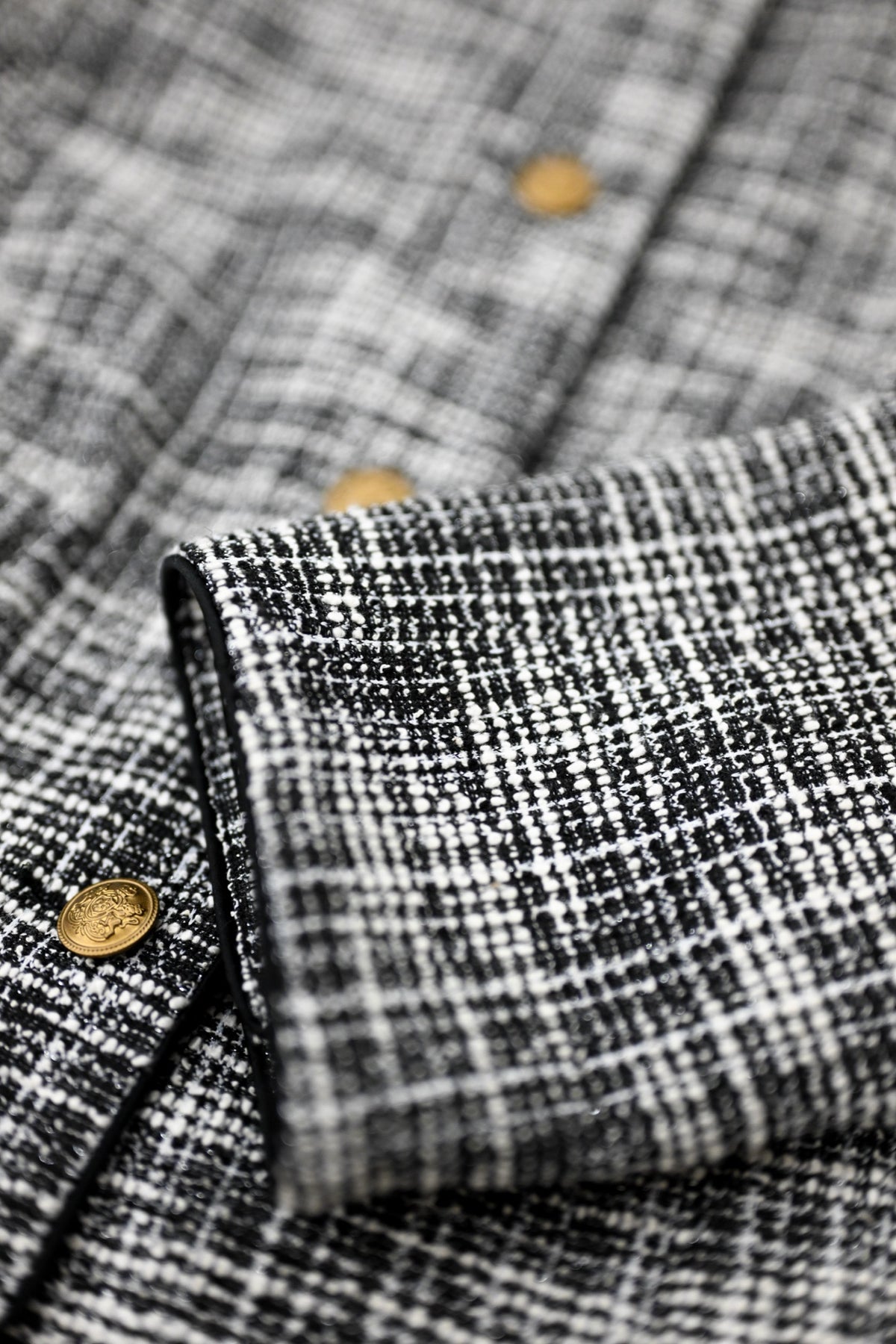 CROPPED TWEED JACKET - BLACK